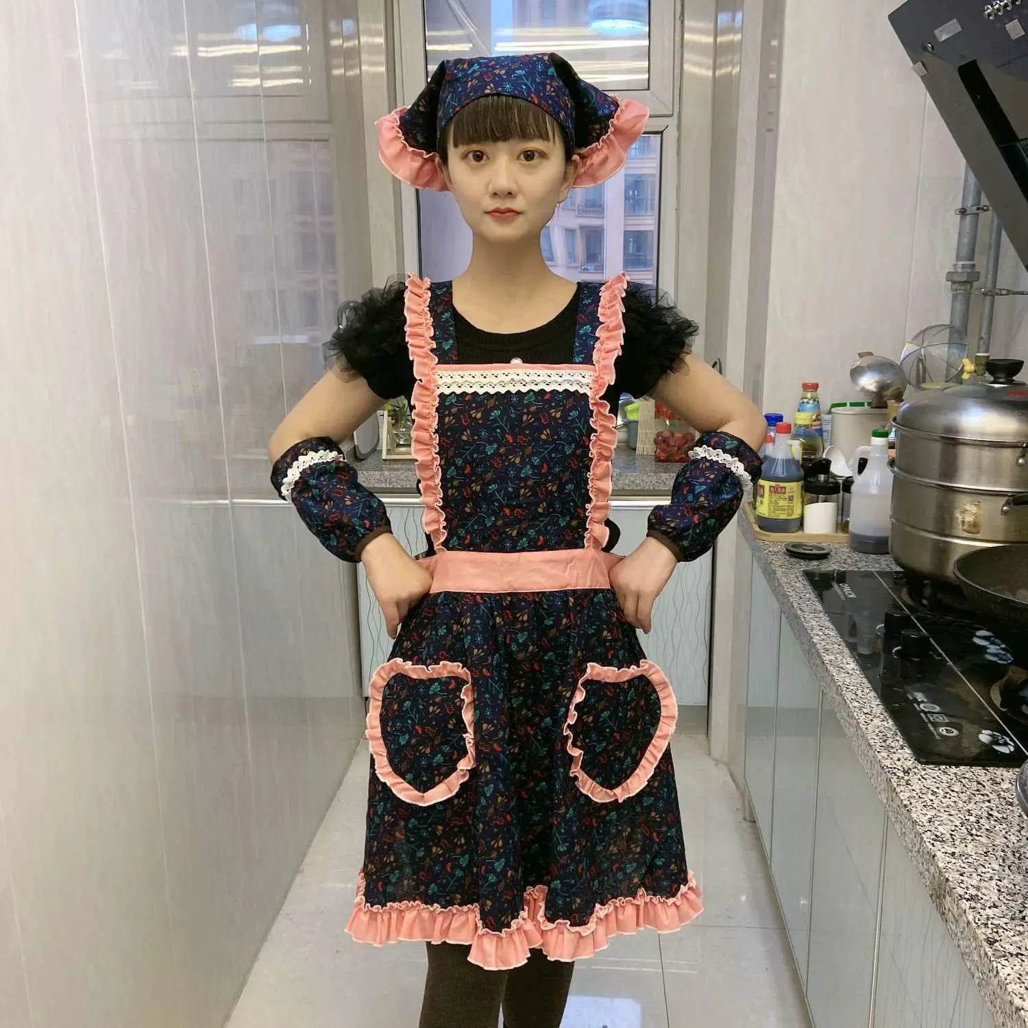 

Новый модный набор фартуков, кухонный домашний водонепроницаемый и маслостойкий комплект с кружевными рукавами для взрослых, рабочая одежда, фартук, кухонные принадлежности