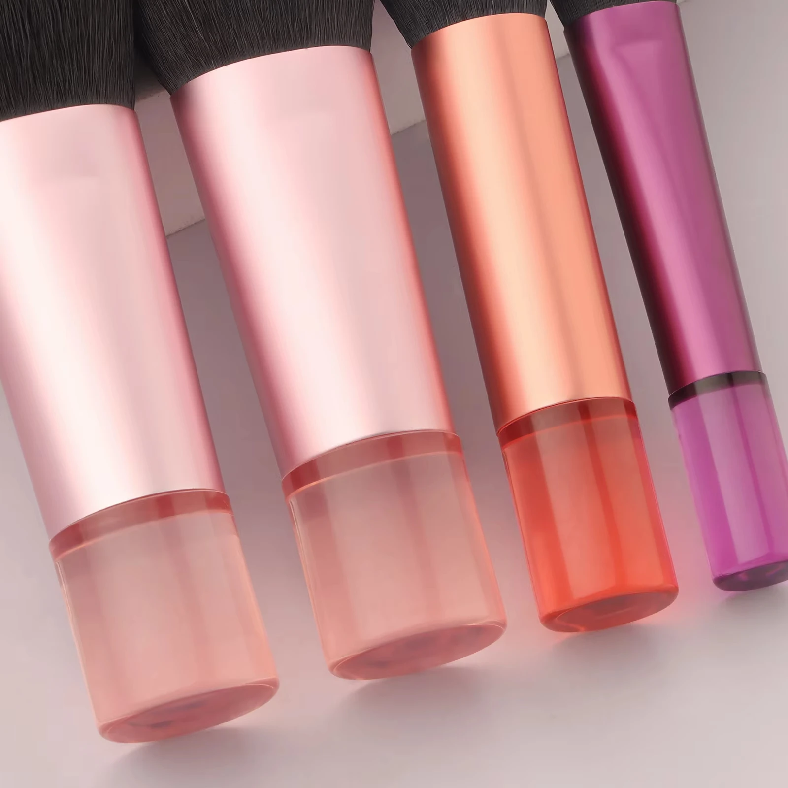 Compact 10-Piece Multifunctional Makeup Brush Set with Travel Bag