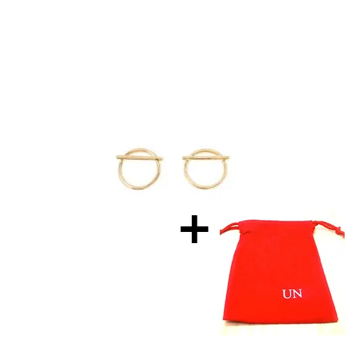 

Серьги-гвоздики из серебра 2022 пробы, 14 к золота, 925 пробы