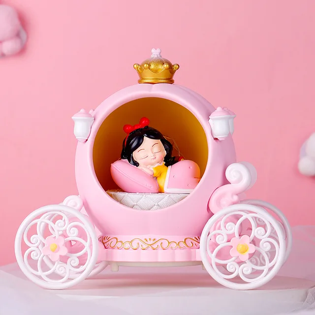 디즈니 호박 마차 공주 뮤직박스는 아기의 장식으로도 사용할 수 있는 야광 장식품입니다.