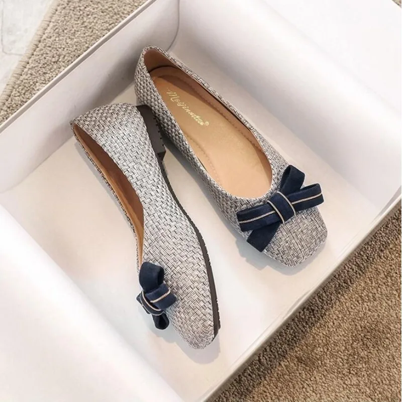 

Женские туфли на плоской подошве, универсальные тканевые туфли во французском стиле, черные повседневные легкие туфли для работы, новинка весны-лета 2024