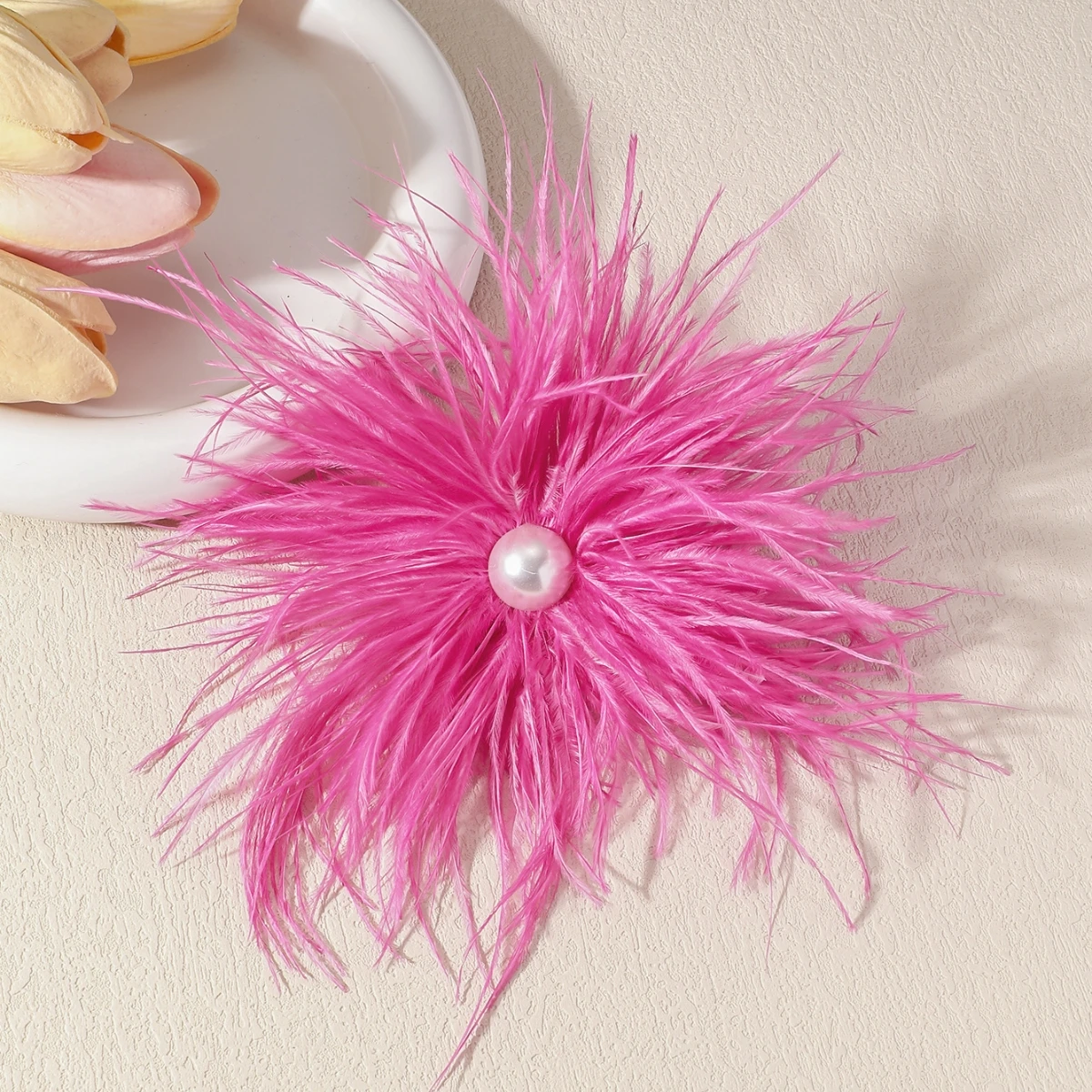 21CM Fashion Multicolor Feather Large Brooch for Women Ladies Luxury Pearl Pin Brooches Party Cloth Jewelry Accessories Gifts