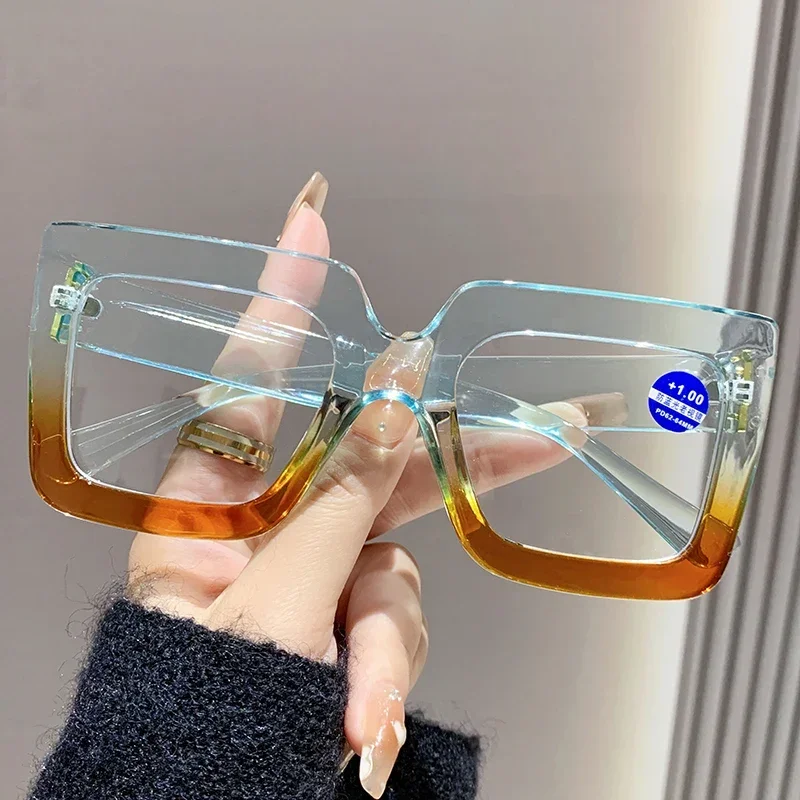Women's Retro Geometric Transparent Reading Glasses