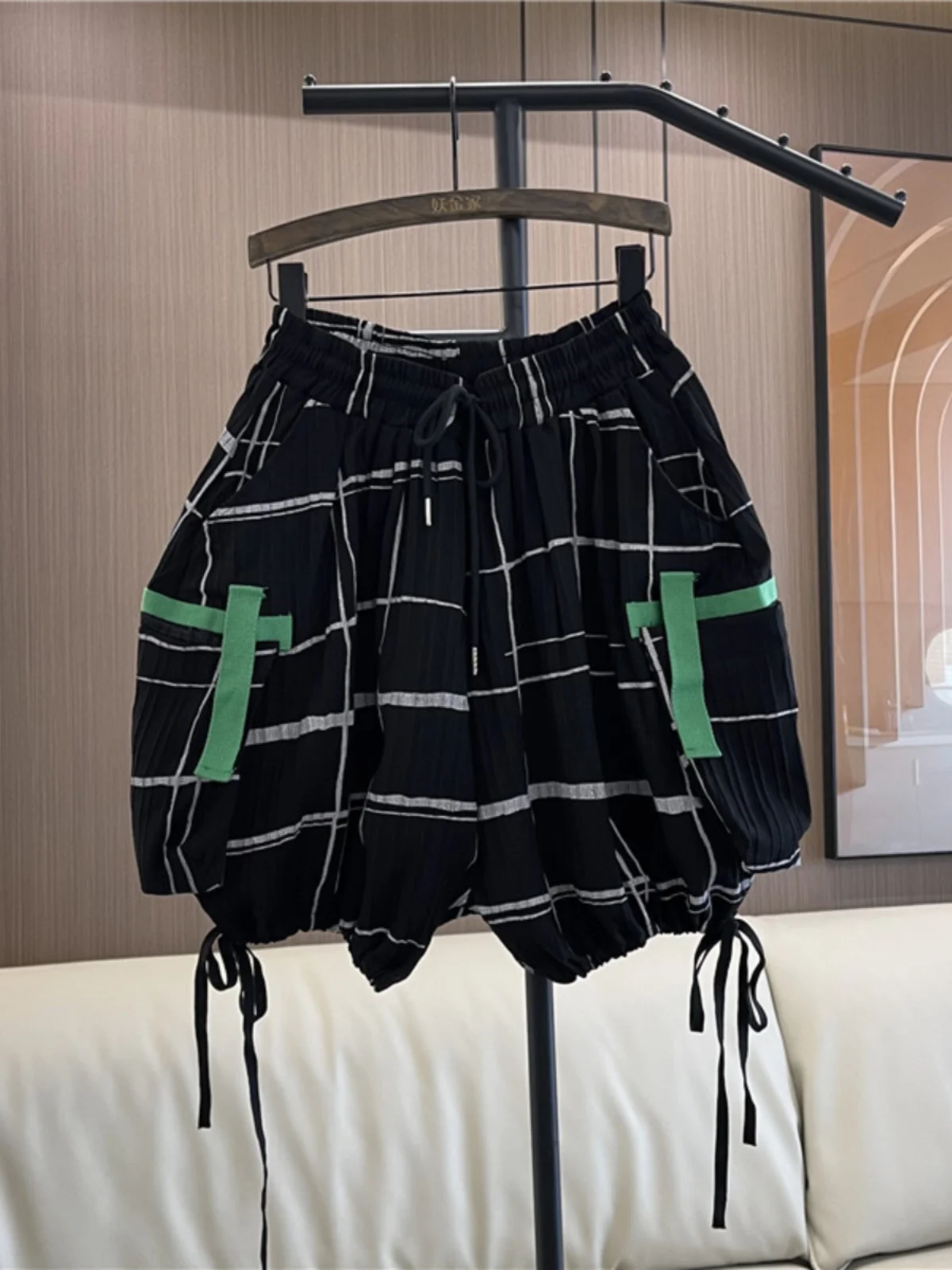 All-Matching Elastic Waist Loose Oversized Casual Short Pants For Women 2024 Summer New Plaid Cool Popular Brand Bloomers Shorts