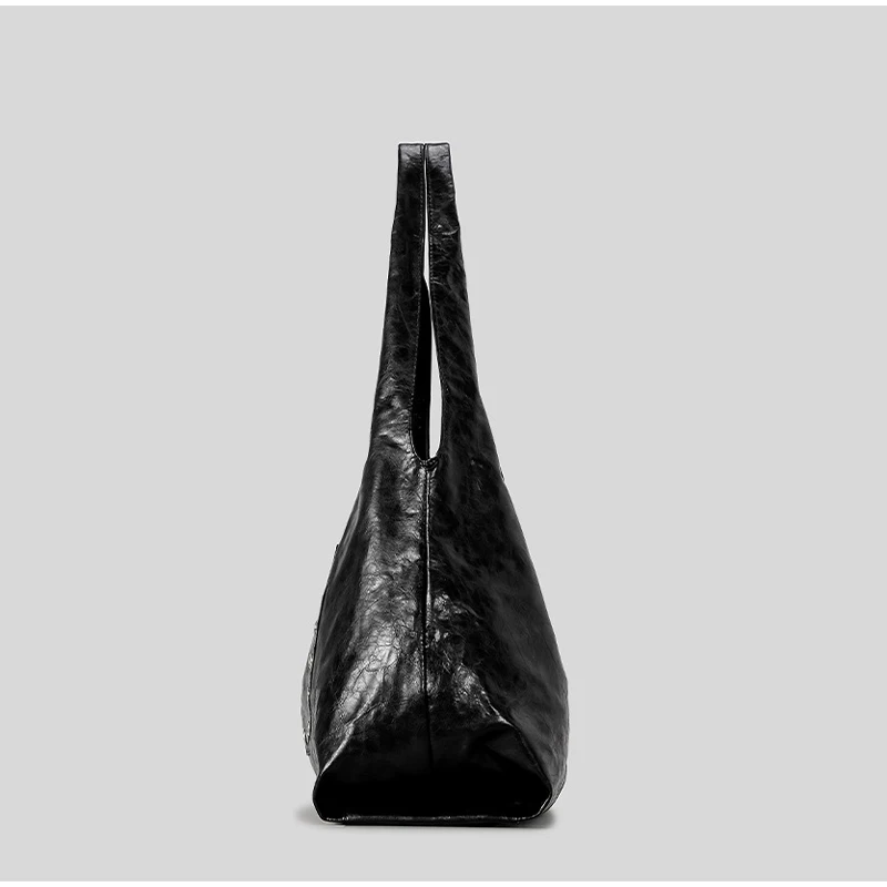 Hobo-Umhängetasche mit hohlen Nieten, Ölwachs-Retro-Metallnagel-Eimer-Handtasche, große Kapazität, Punk-Industriestil, Damen-Achsel-Einkaufstasche – Detail 27