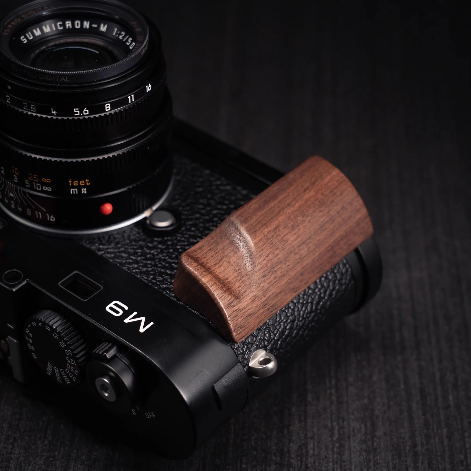 LEICA ライカ m9、m8、m8.2、MM、me220 用 ハンドグリップ YUWOOD Wooden Handle for Leica M9/M8/M8.2/Me220