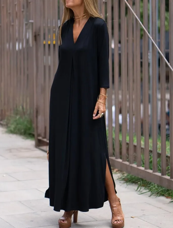 

2023 New Elegant and Fashionable Women's Solid V-Neck Loose 3/4 Sleeve Knitted Long Split Dress