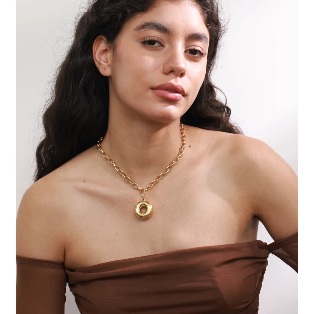Yhpup Chunky Pendant Necklace 18K Golden Plated