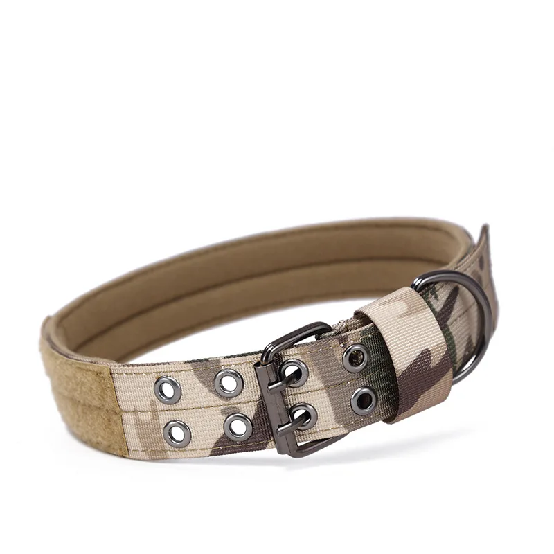 Camouflage collar