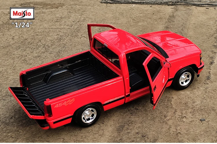 Chevrolet 454 SS 1993 Pickup 1:24 Ölçekli Model Araba
