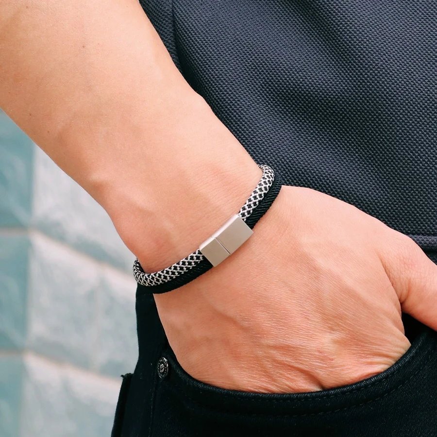 Mens Stainless Steel Paracord Bracelet with Magnetic Buckle