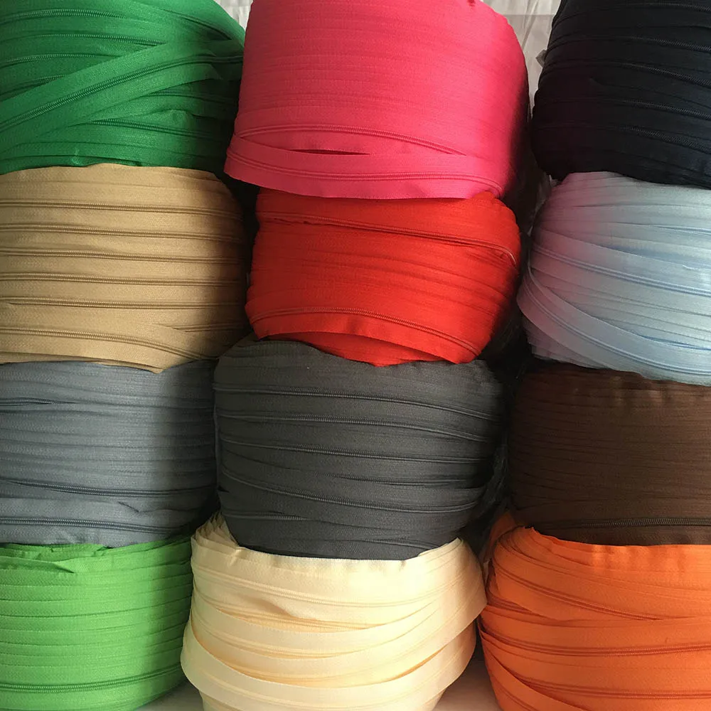 Durable Nylon Coil Zippers with Silver Sliders