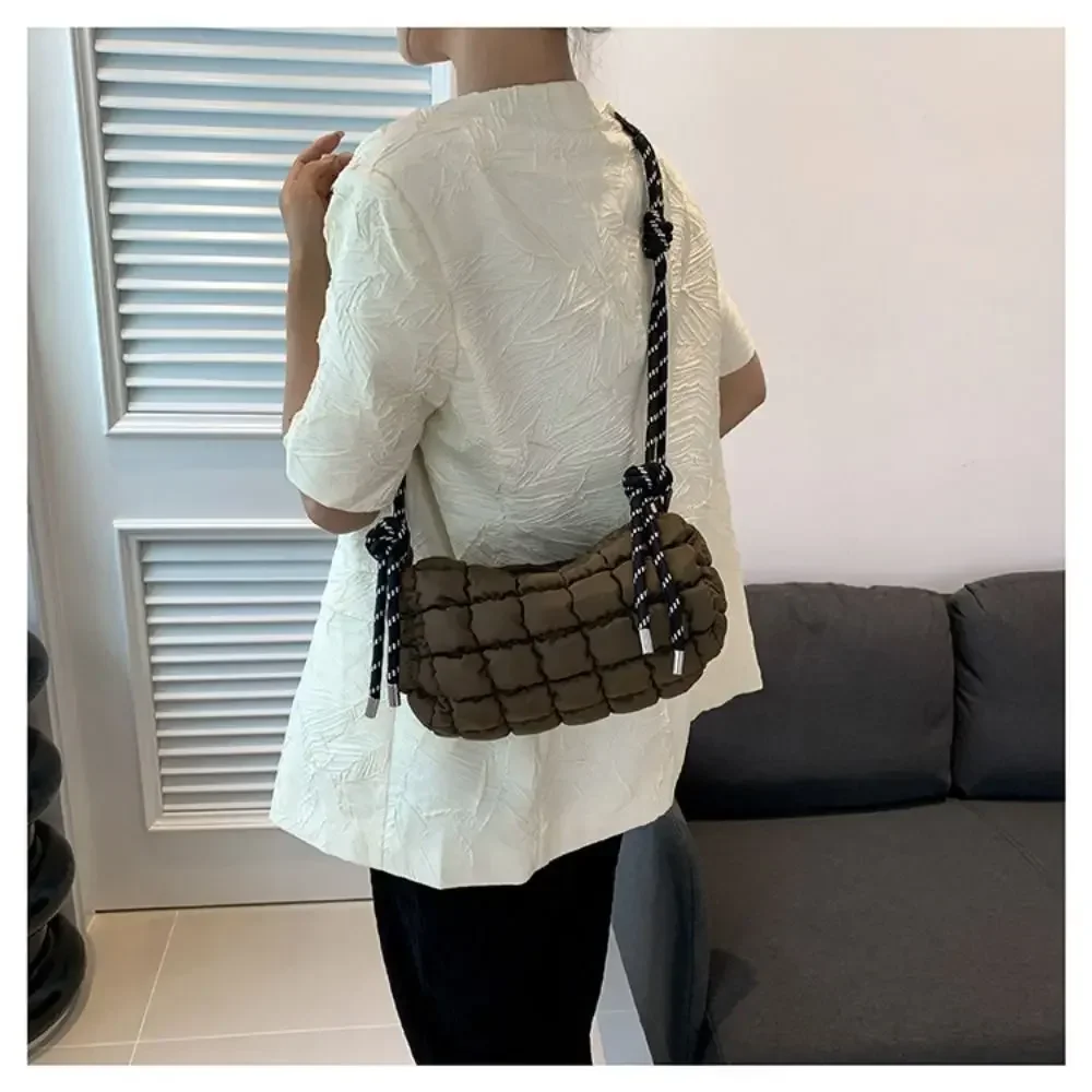 Casual Nylon Puffy Crossbody Bag for Women Designer Shoulder Bags Large Capacity Down Cotton Padded Plaid Tote Quilted Handbag