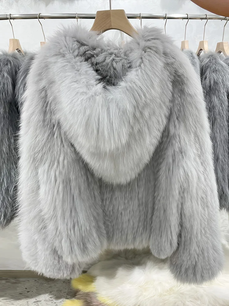 女性のキツネの毛皮のコート秋のニットの長い本物の毛皮のジャケット Green 42 GLDHFES Women Fox Fur C 並行輸入品 大量のシルバーフォックスリアルファージャケット 女性の本物の毛皮コート  シルバーフォックスファーショートジャケット、本物の自然な赤いキツネの毛皮のアウターウェア、フルスリーブ冬のぬいぐるみの女性本物の毛皮ジャケットで大幅に節約  | DHgateでのベストディール