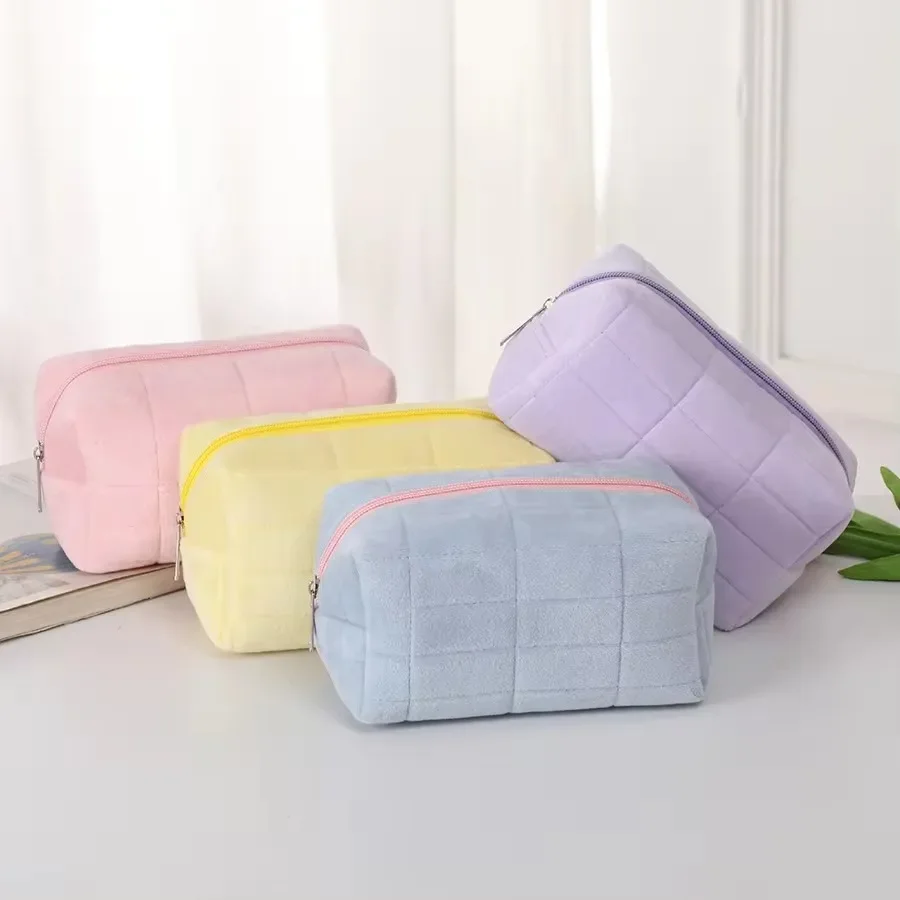 Makeup Bag Simple Makeup Bag Pillow Pen Bag High Appearance Level WOMEN'S Large Capacity Pillow Portable Storage
