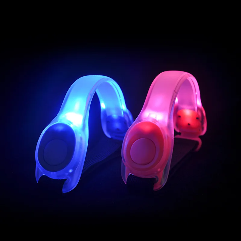 Brazalete Con Luz LED Para Correr De Noche. Brazalete Recargable Por Usb Que Brilla En La Oscuridad Para Hombres Y Mujeres Para Fiestas Y Acampadas 89075337