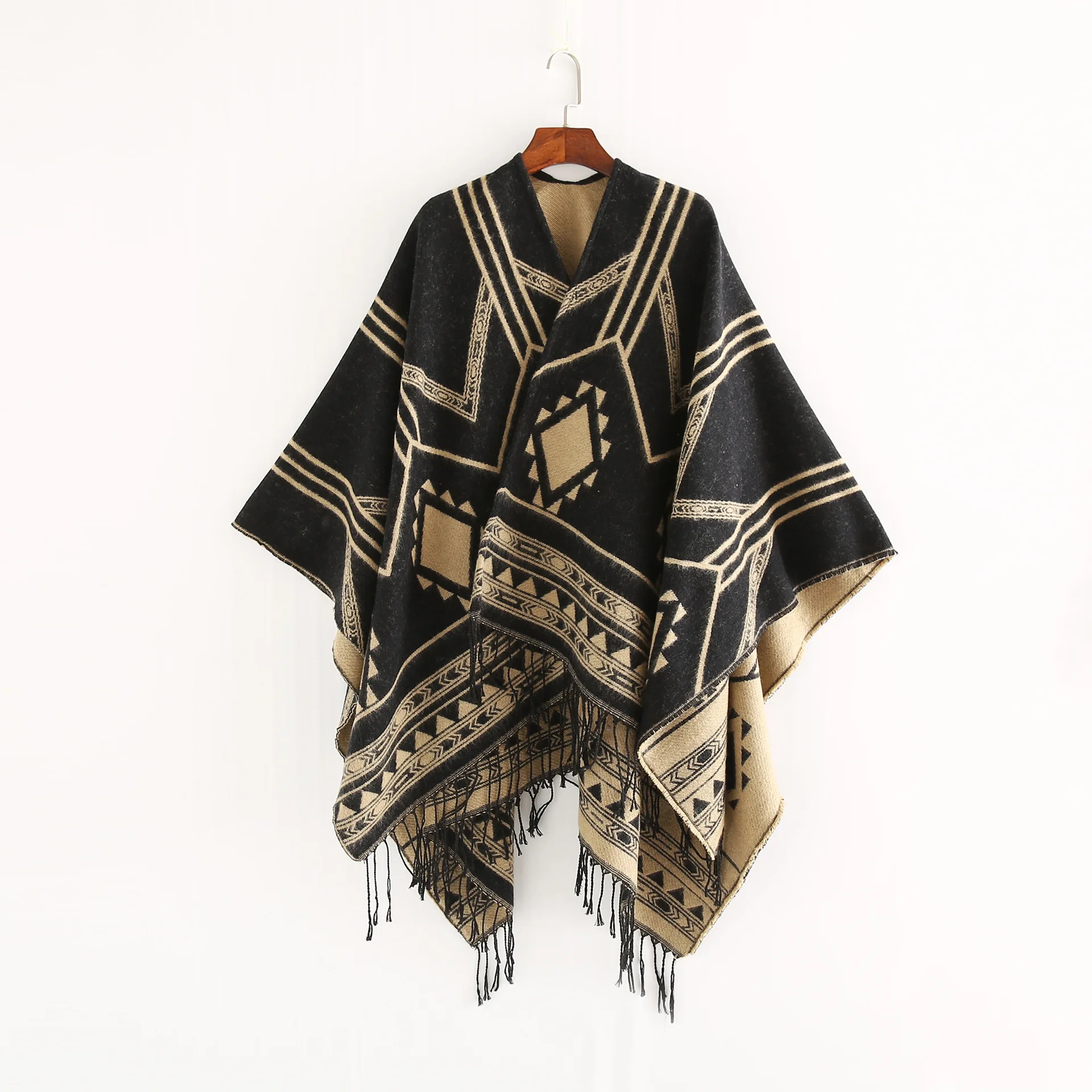 

2022 New Indian Nepalese Style Geometric Tassel Split Women Shawl Warm Air Conditioning Room Lady Cloak Poncho Capes Black Khaki