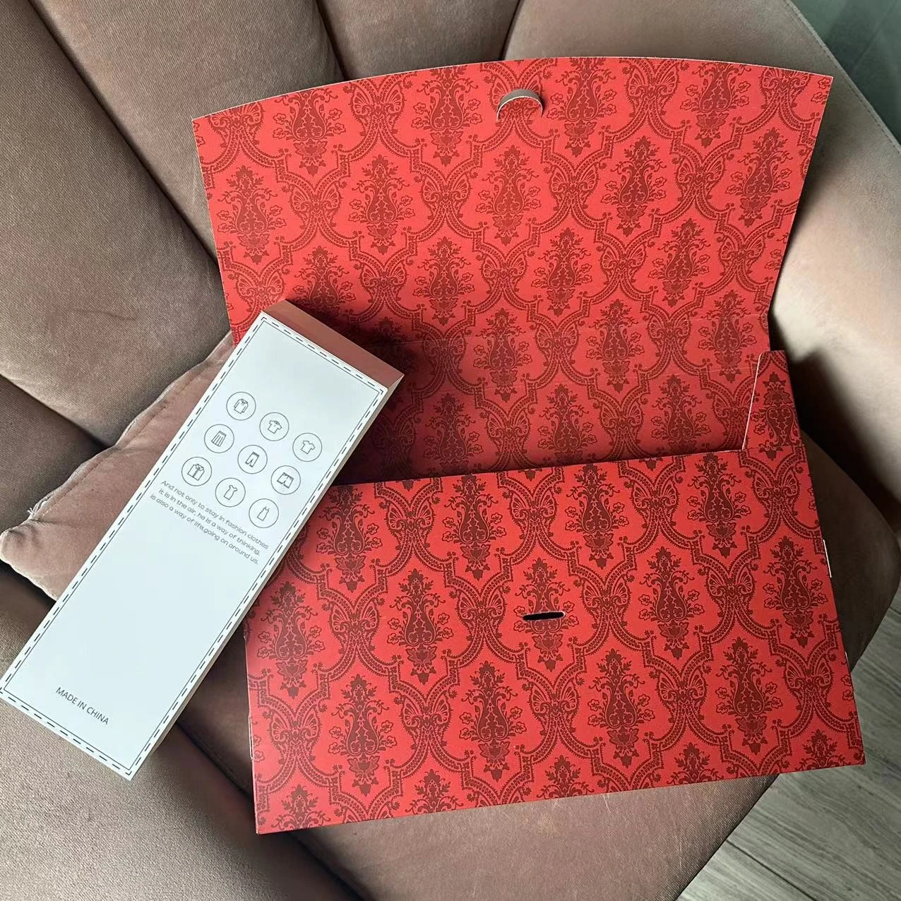 Eco-Friendly Foldable Cardboard Gift Boxes – Blank Garment Packaging for T-Shirts, Clot... - SKU FCG09011 - UGI Packaging