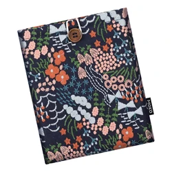 Embroidered Daisy Padded Sleeve Pouch (Indigo Flower)