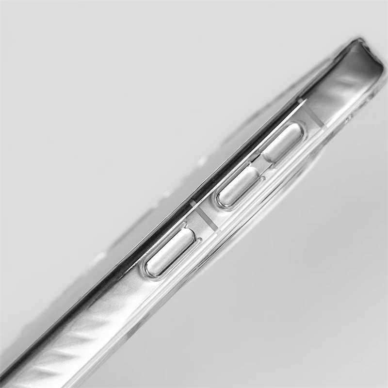 Luxury Transparent Magnetic Phone Case - Slim Hard Back Cover with Fashionable Bumper Design
