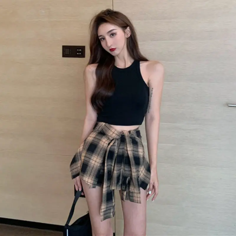 Women’s Suit Summer Spice Girls Crop Tops New Slim Slim Undershirt Tops Sexy Irregular Plaid Shorts Skirt Skirt Pants Two-piece