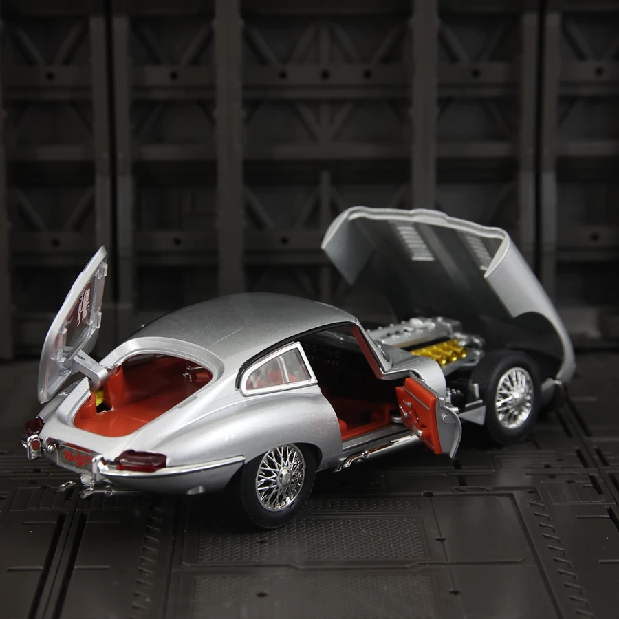 1:24 Simulation Jaguar E-Type Legierung Supersportwagen Modell drehen Ton und Licht Auto Dekoration Geburtstagsgeschenk – Detail 6