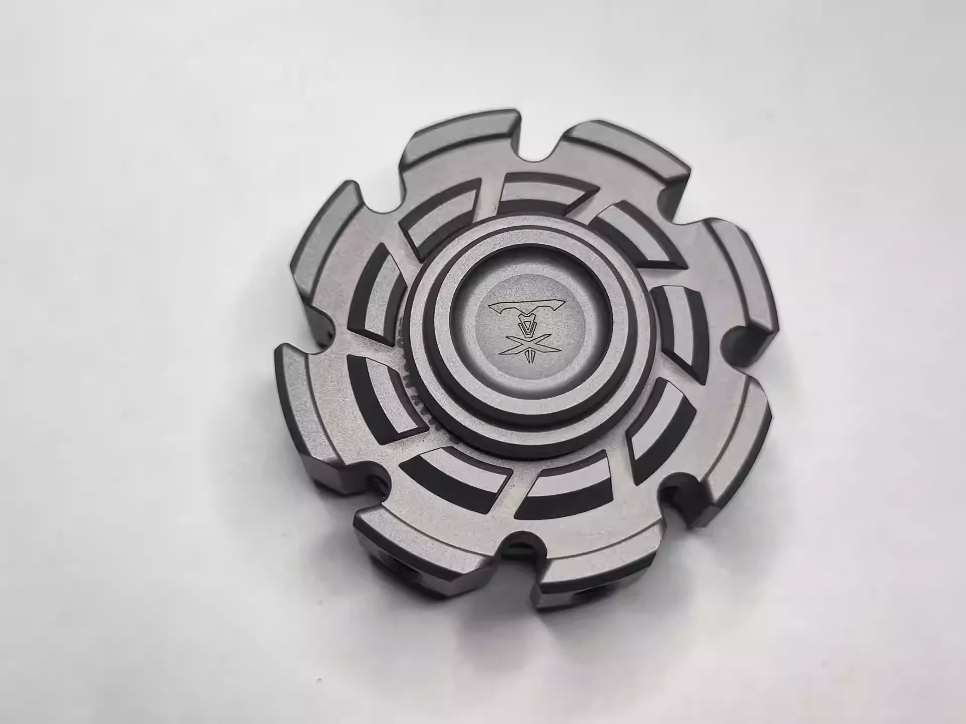 

Т Макс Лавовая турбина s титановый сплав Пескоструйный гироскоп для пальцев