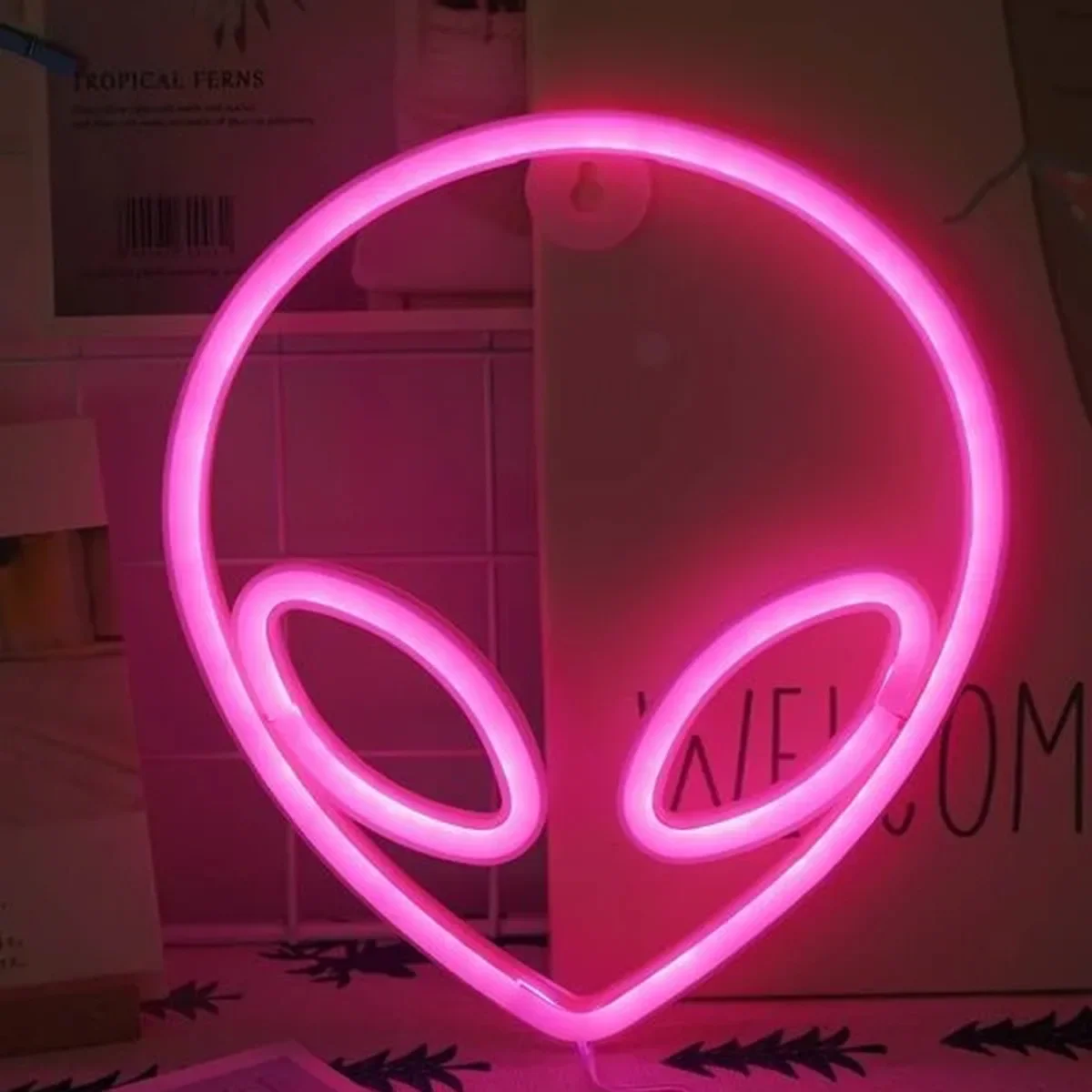 Green Alien LED Neon Night Lights Art Sign Game Room Hip Hop Party Bar Bedroom Decoration Christmas Gift Wall Hanging Neon Sign