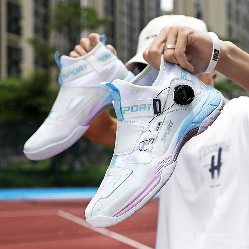 2025 New Professional Table Tennis Sneakers Men and Women Training Badminton Shoes Men's Stable Non-slip Sports Tennis Shoes