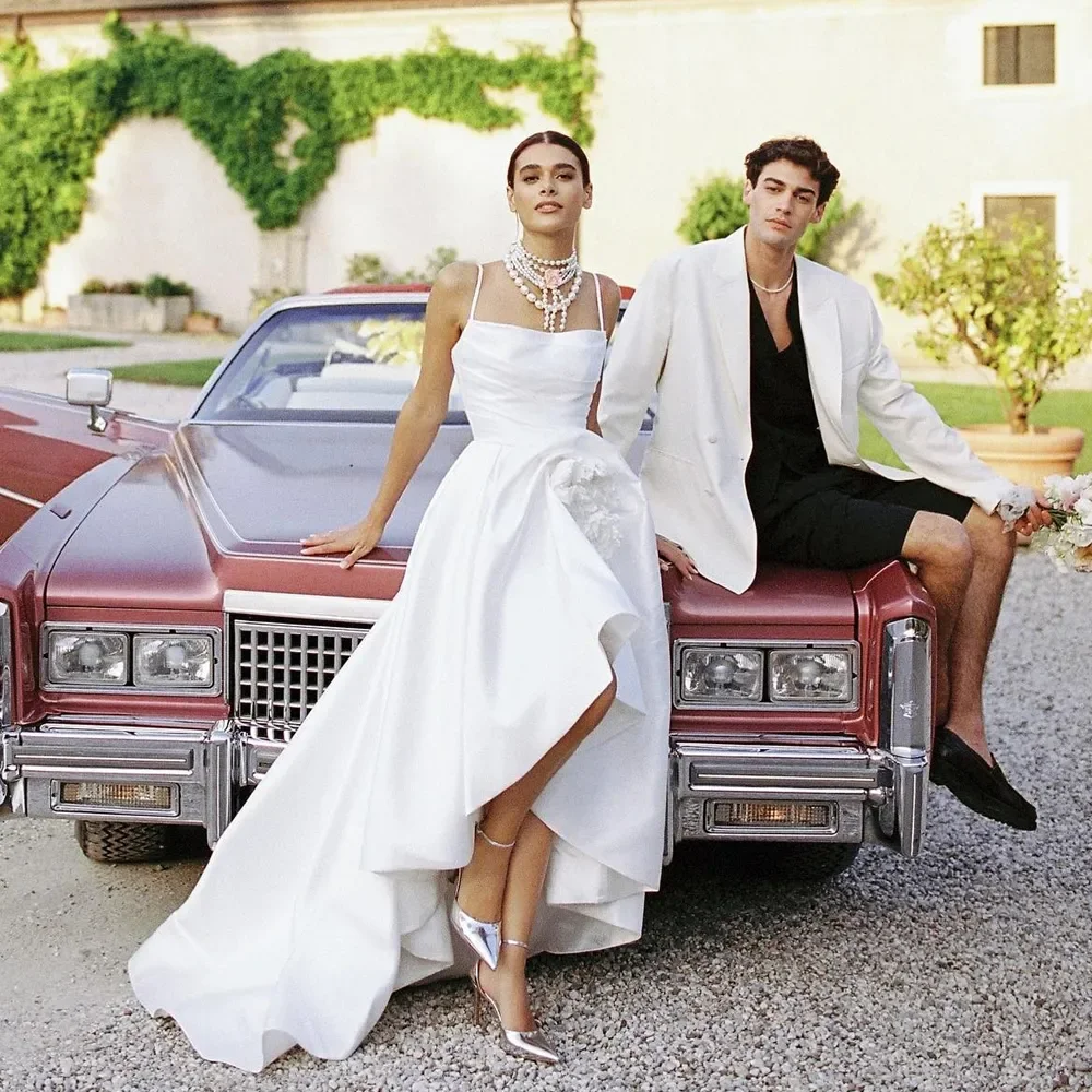Spaghetti strap asymmetrical line wedding dress handmade crepe satin idyllic beach romantic wedding dress Vestidos de novia