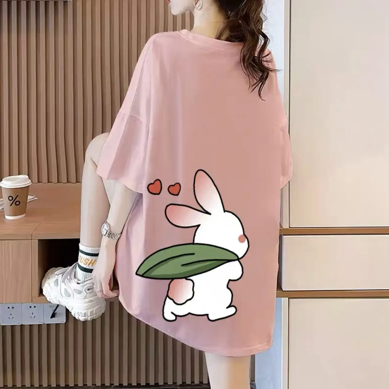 

Женская футболка с коротким рукавом и круглым вырезом, с принтом