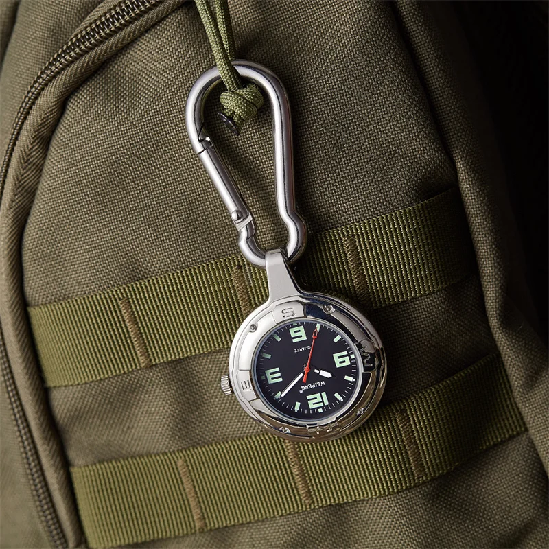 남성용 레트로 루미너스 카라비너 시계 방수 스테인레스 스틸 쿼츠 클립 포브 시계 하이킹 등산 야외 스포츠 여행용