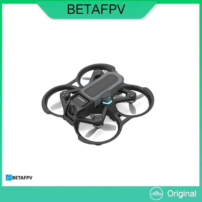 Drone FPV Aquila16 sans balais en vol, parfait pour apprendre le pilotage avec ses hélices en rotation.