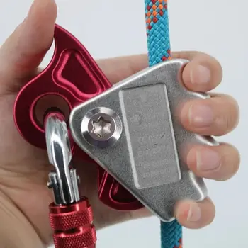 Self-Lock Rope Grab 1