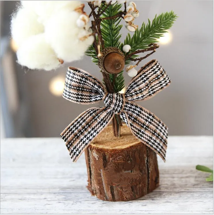 Petit Arbre Décoratif Avec Baies Rouges – 35 Cm, Décoration De Table Noël Ou Avent