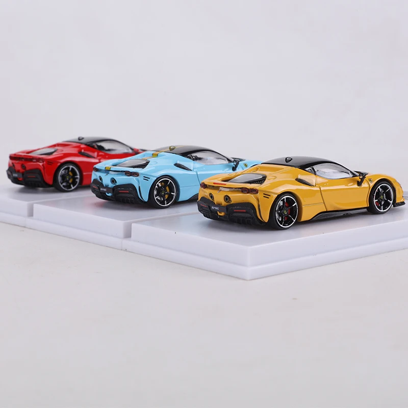 MJ 1:64 SF90 레드/블루/옐로우 합금 시뮬레이션 자동차 모델 장난감 컬렉션 전시용품