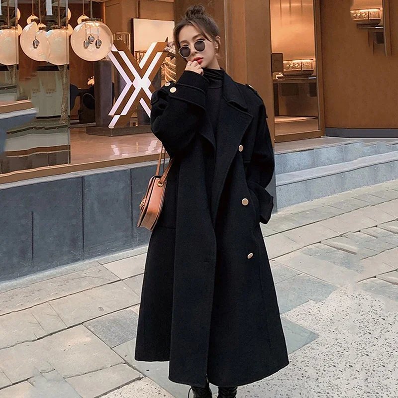 Рисунок 5 - Женское длинное шерстяное пальто