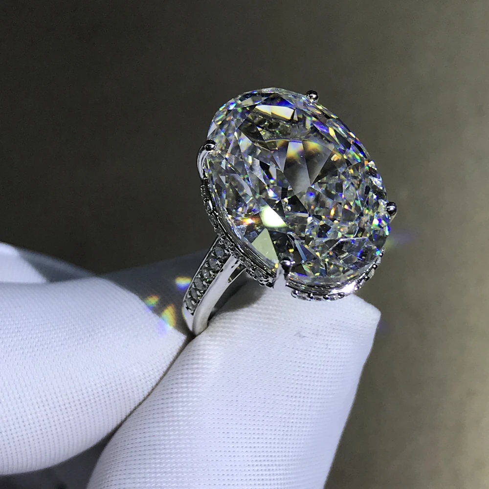 K18＊オーバルカットモアサナイト18金一粒リング Amazon | モアッサナイト婚約リング オーバルカット 1ct 人工