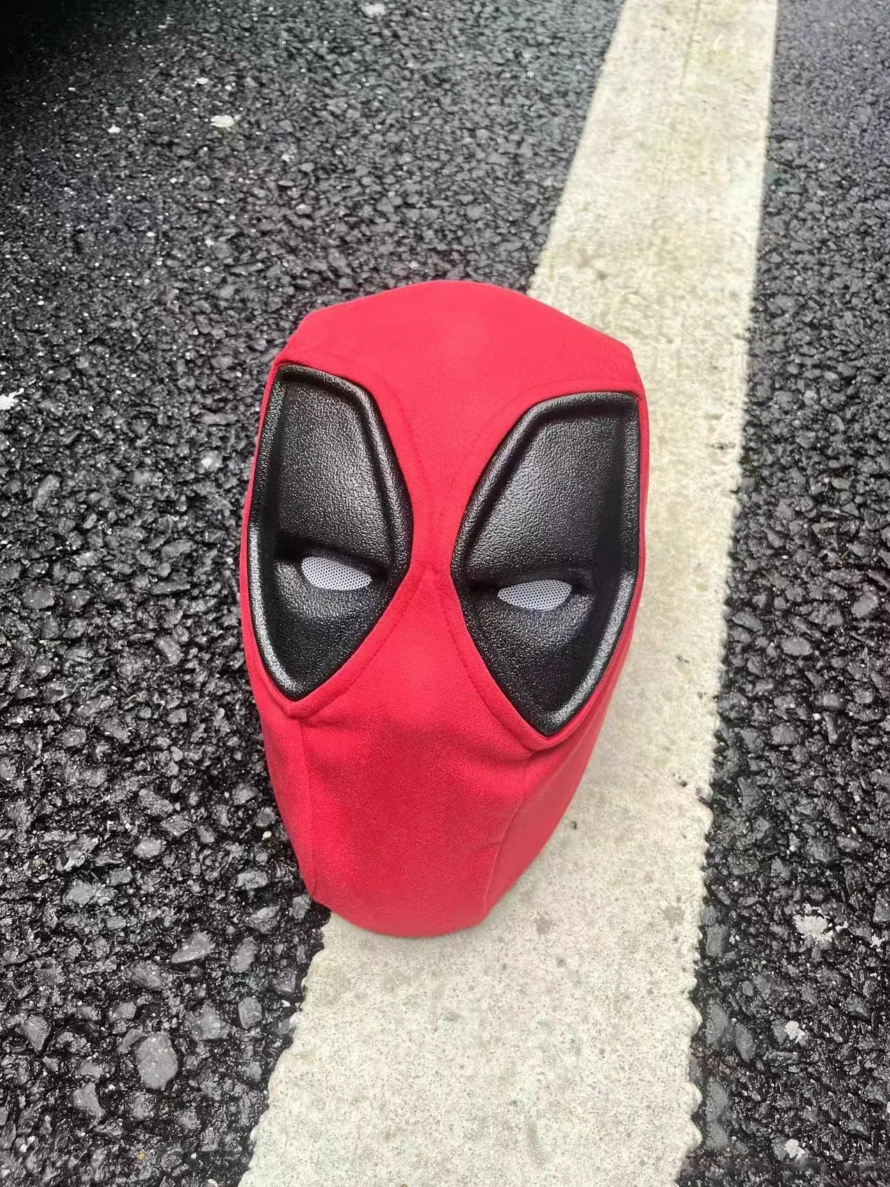 【劇中仕様】Deadpool 布付きシェルマスク 劇中仕様】Deadpool 布付きシェルマスク Deadpool 3 Style