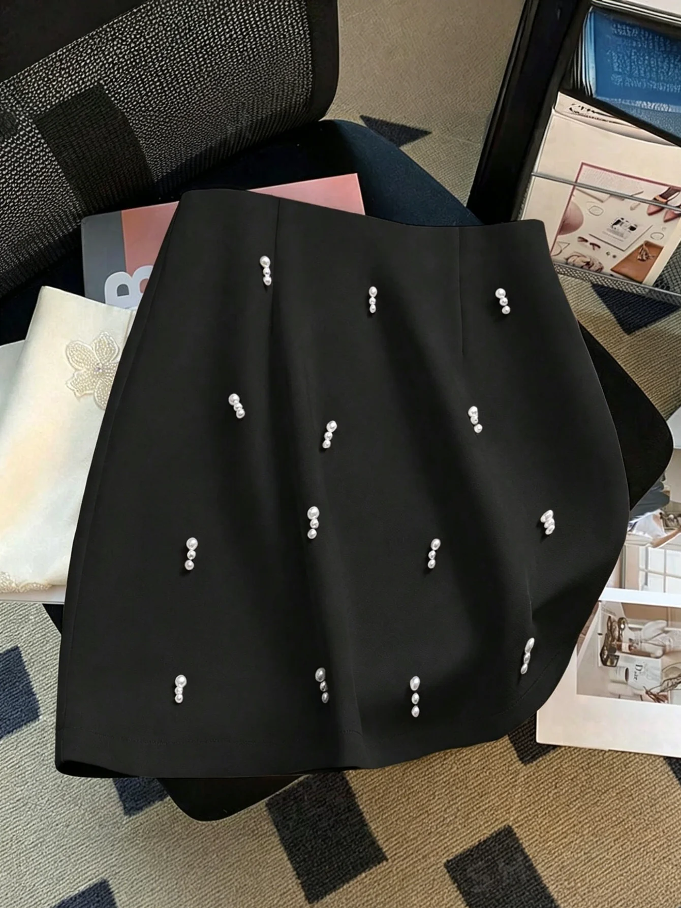 Women's MID Waist Pearl A-Line Mini Skirt - Elegant Office Pencil Skirt with Pearl Detail, Casual & Formal Wear 4