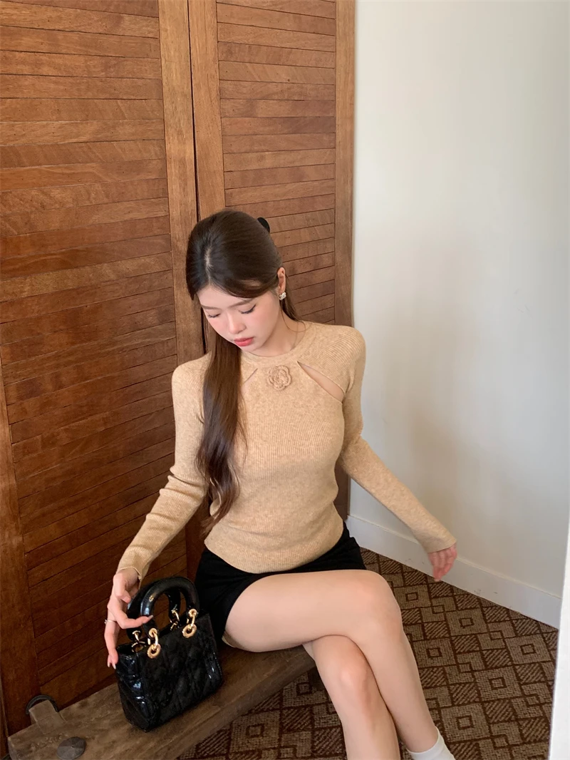 

Осенне-зимний вязаный Базовый Топ с длинным рукавом и круглым вырезом, с вырезами и цветочным принтом, эластичная облегающая футболка для девочек, пуловер, свитер для женщин