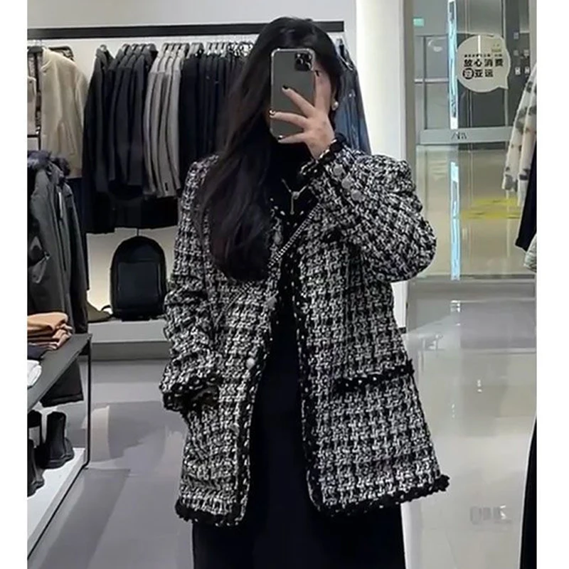 

Plus Size Black Plaid Tweed Jacket Women Korean Round Neck Elegant Outwear All-Match Casual Single Breasted Autumn Winter Coat