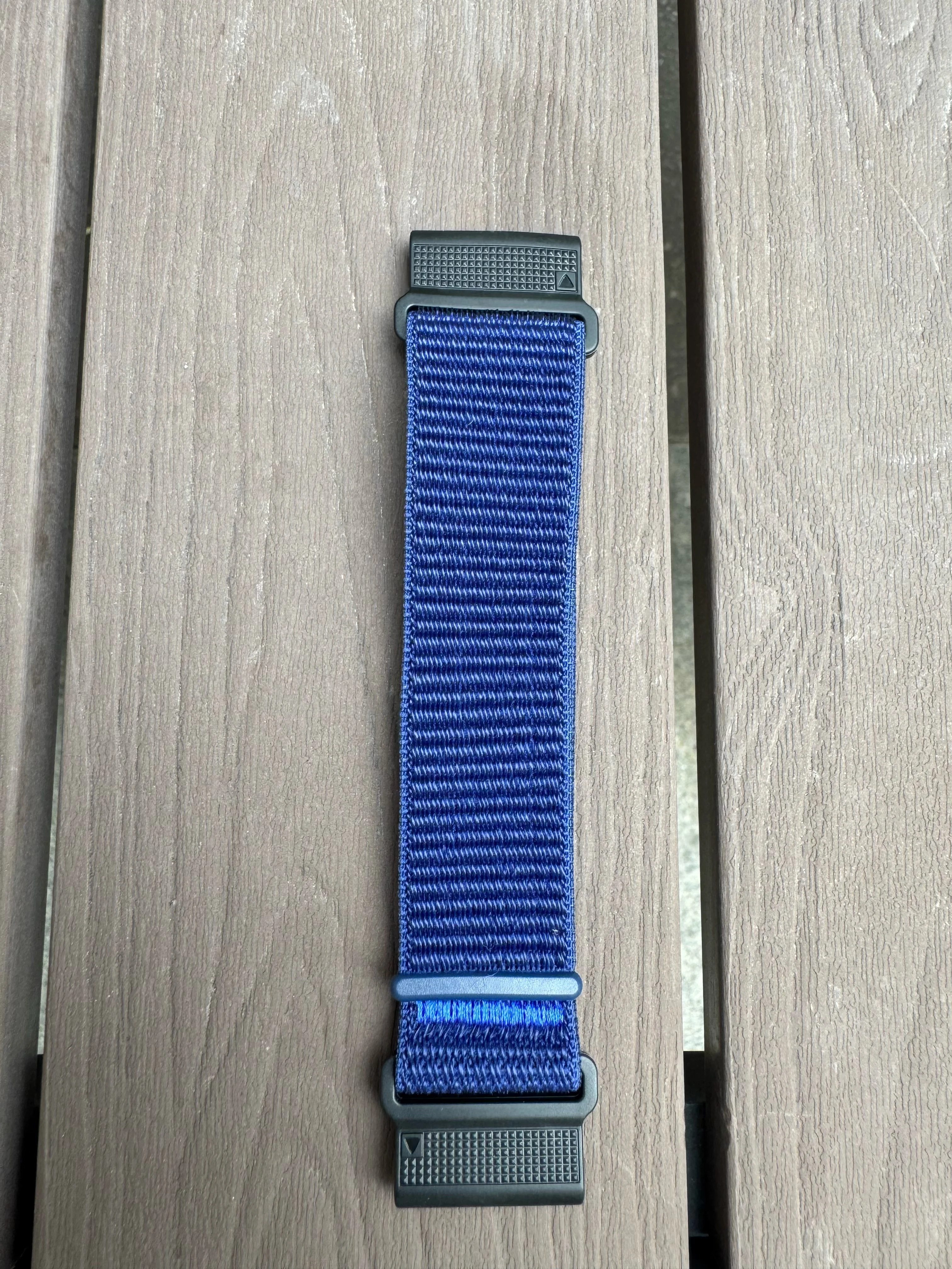 Durable Braided Nylon Loop Strap - QuickFit 22mm/26mm