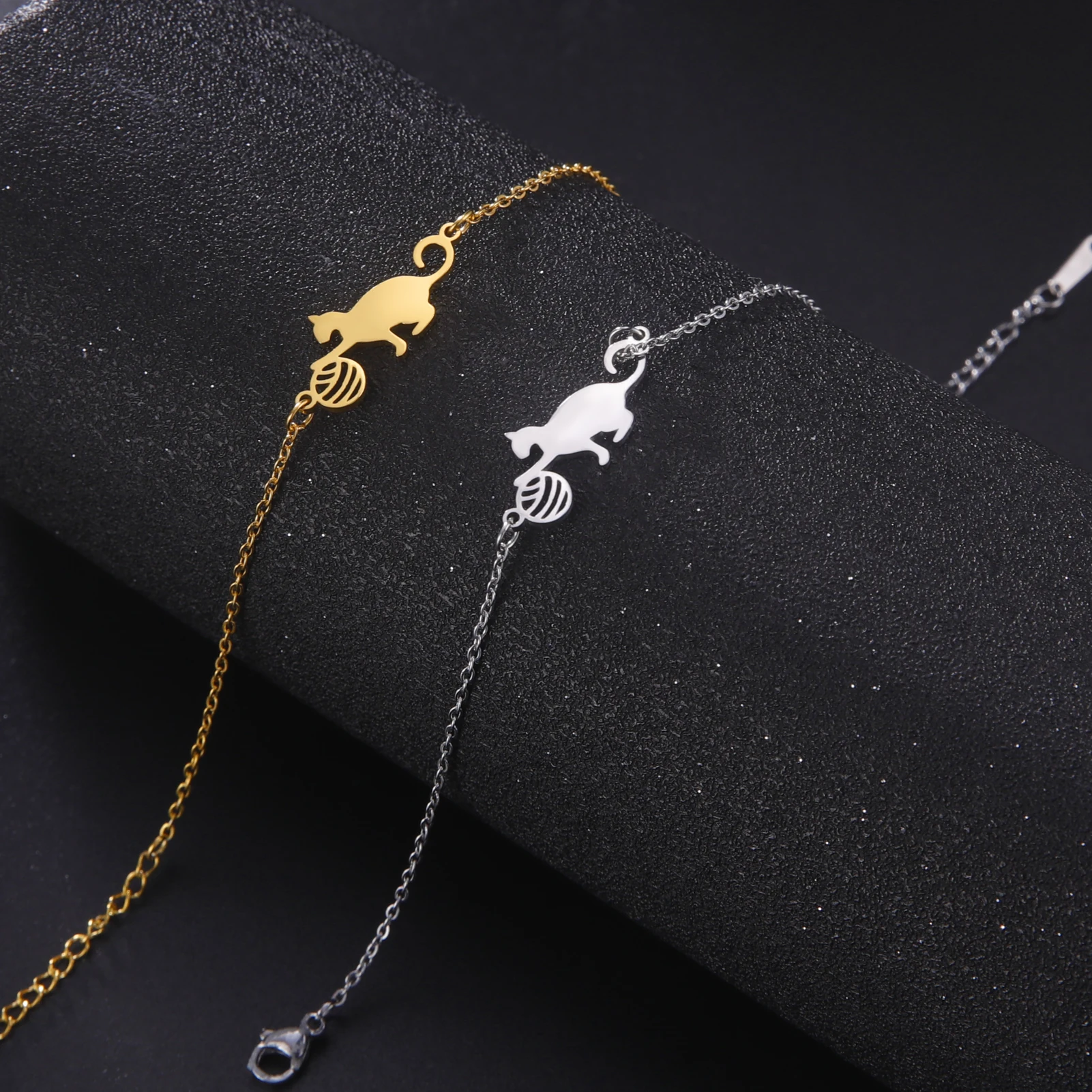 Cat Playing Ball of Yarn Bracelets for Women Stainless Steel Animal Cute Kitten Charm Bracelet - PeticaDeals
