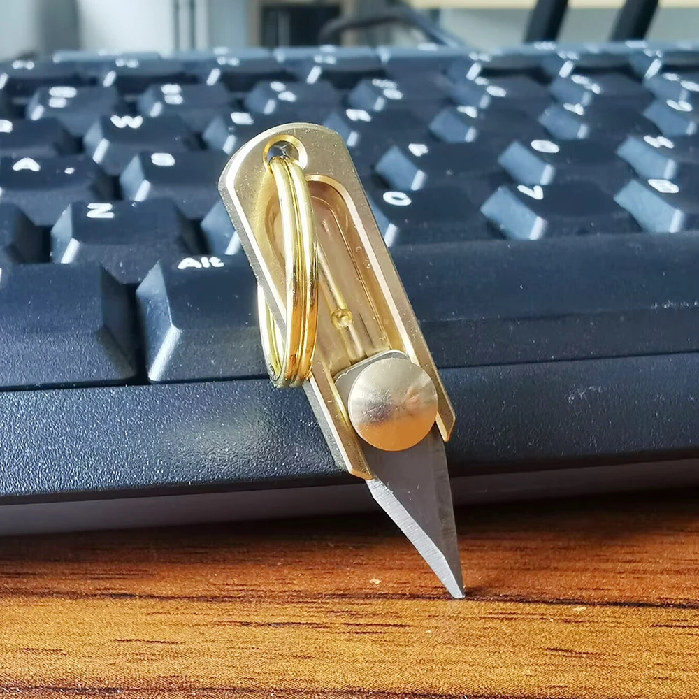 Utility Knife 1 Pcs Brass Mini Box Pocket Push-pull Keychain Pendant Demolition Express Letter Opener