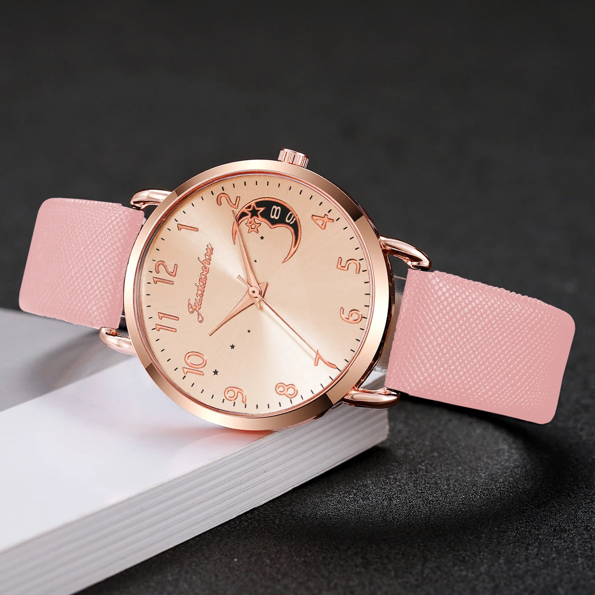 Women's Watch Korean Edition Fashion Moon Star Digital Scale Dial Light Luxury temperament Quartz Watch (Box Not Included)