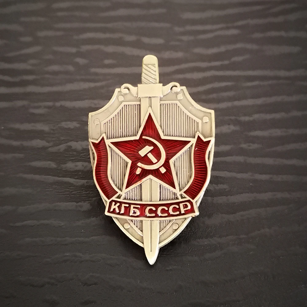 Medaglia Onoraria Del Lavoro URSS Vintage - Spilla In Metallo Con Distintivo - Riproduzione Premio Militare Sovietico Per Collezionisti E Cosplay - 3