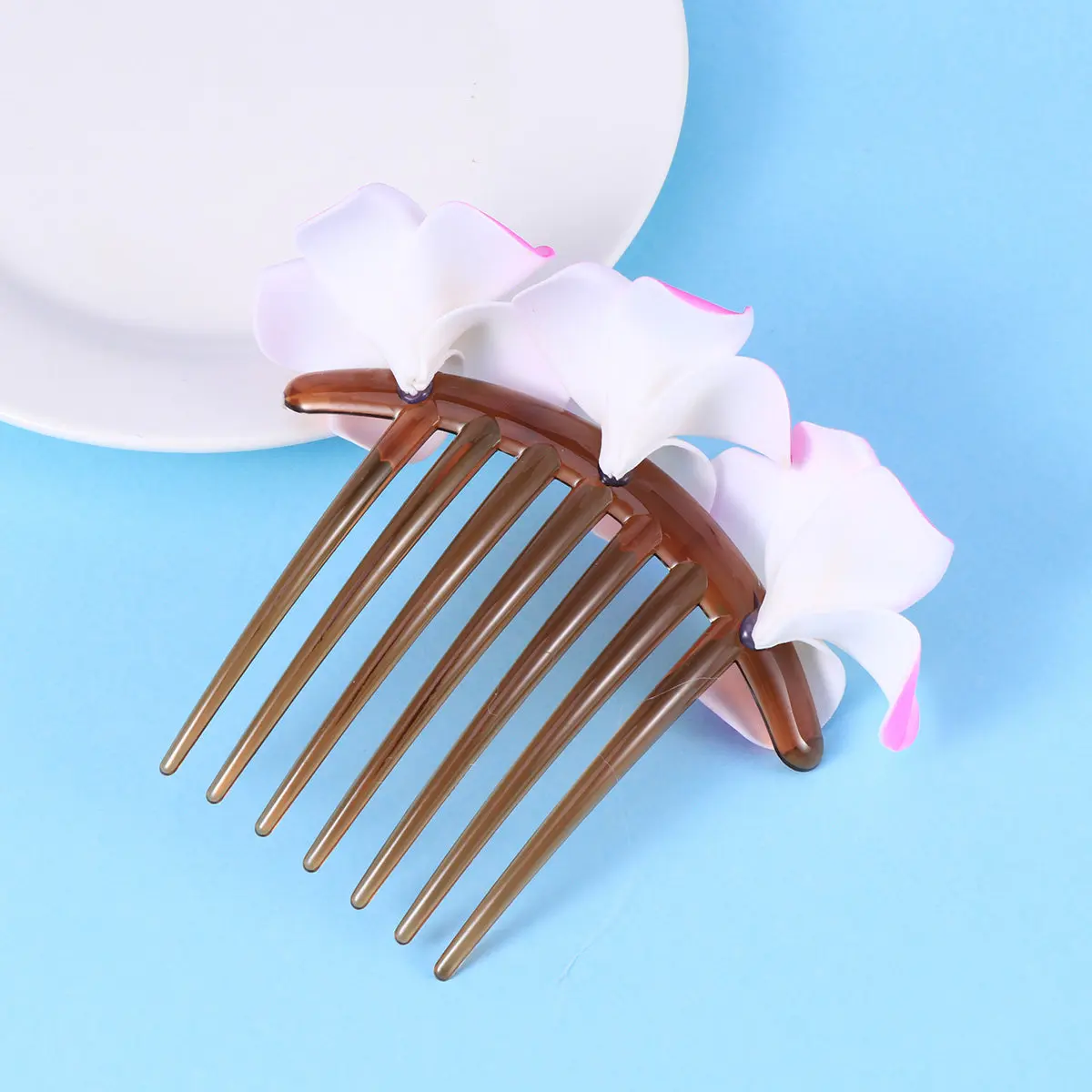 진주 꽃 신부 머리 빗 수제 흰색 인공 플루메리아 웨딩 헤어피스 신부 들러리 헤어 액세서리 여성용