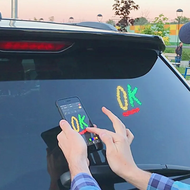 Auto-LED-Bildschirm RGB-Farbprogrammierbares Panel über Smartphone - 42 cm  x 8,5 cm