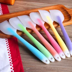 1pc Big Size Colorful Silicone Pastry Spatula Cake Cream Butter Silicon Spatula 6 Colors Fondant Molds Kitchen Tools Cake Board